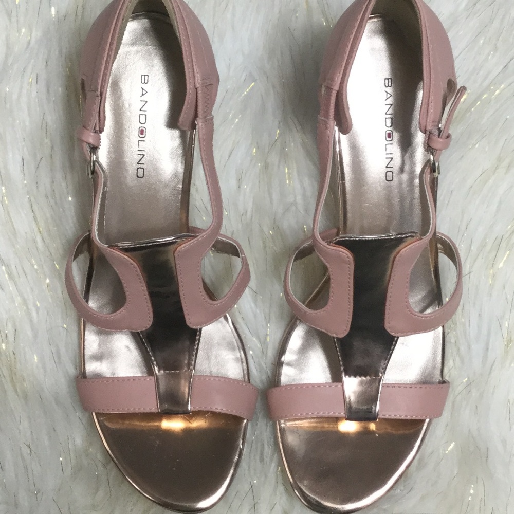 New BANDOLINO Heeled Sandals Size 8M